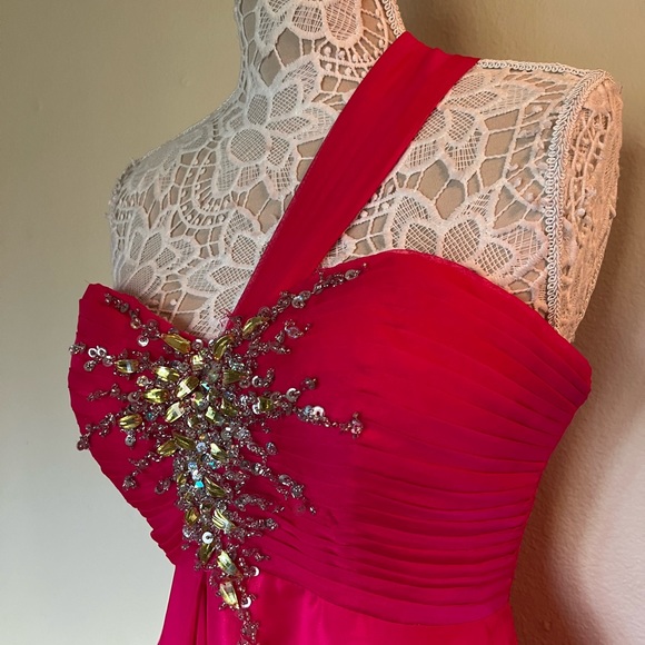 Exclusive Pink Wedding Dress - Picture 9 of 17